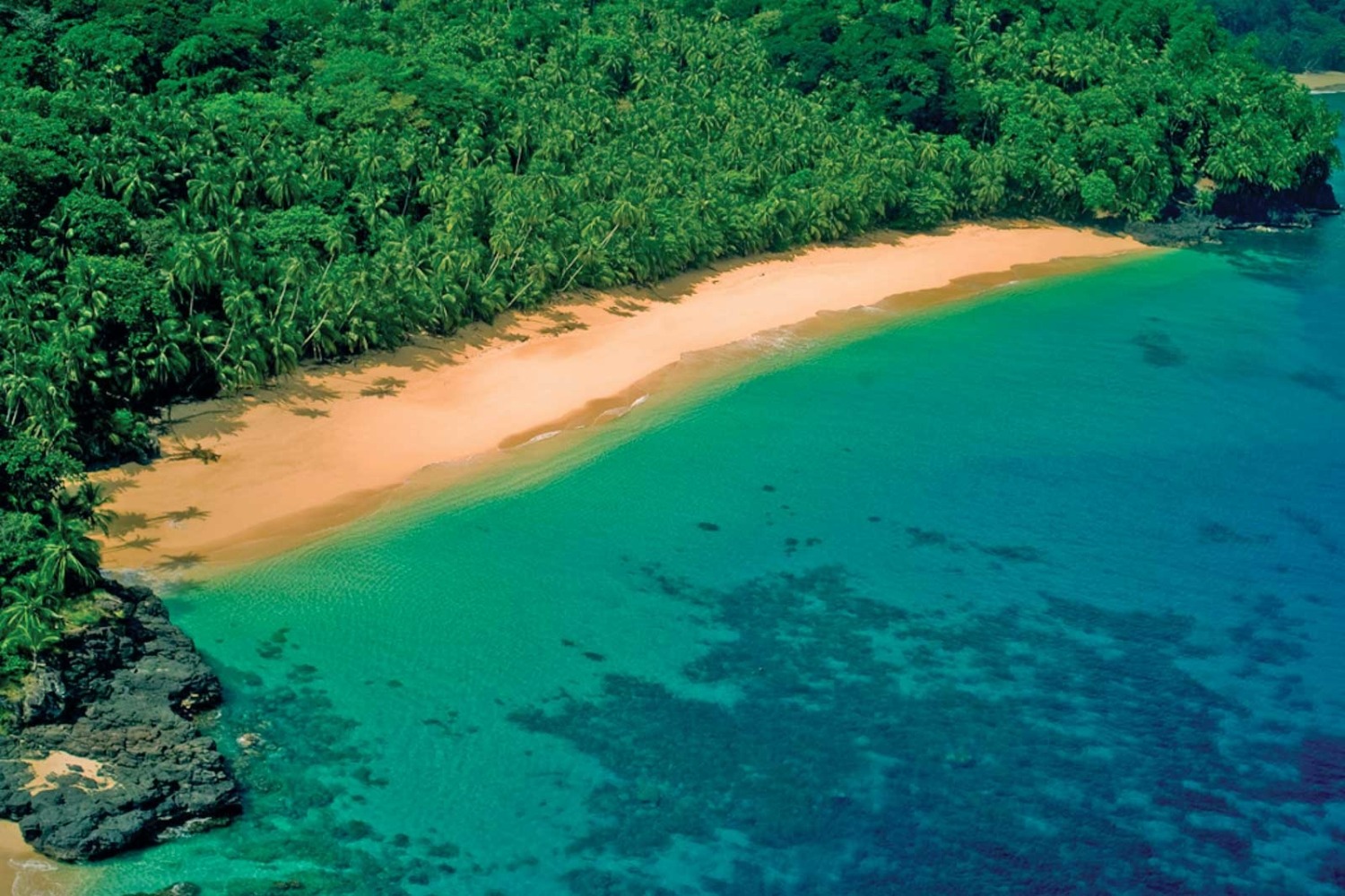 Baía das Agulhas Archipel de Sao Tomé et Principe