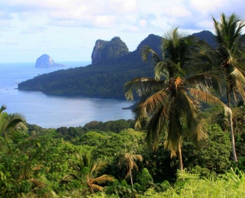 Randonnée et 4x4 sur l'île de Sao Tomé: Roça Bombaim, forêts primaires et secondaires, Roça Agua Izé, Boca do Inferno